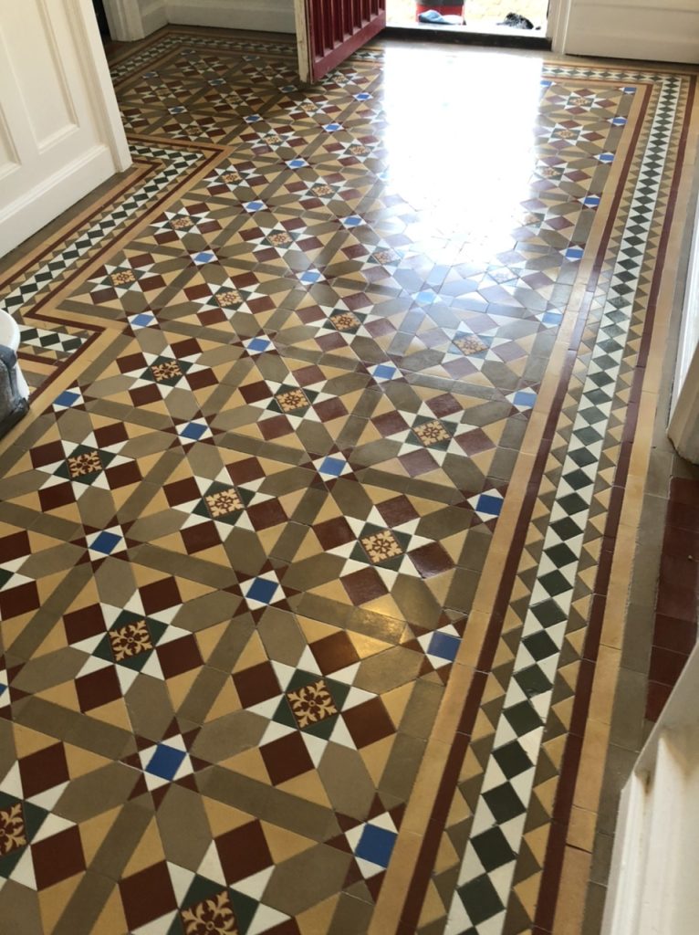 finished Victorian hallway tiles that have been sealed waxed and buffed